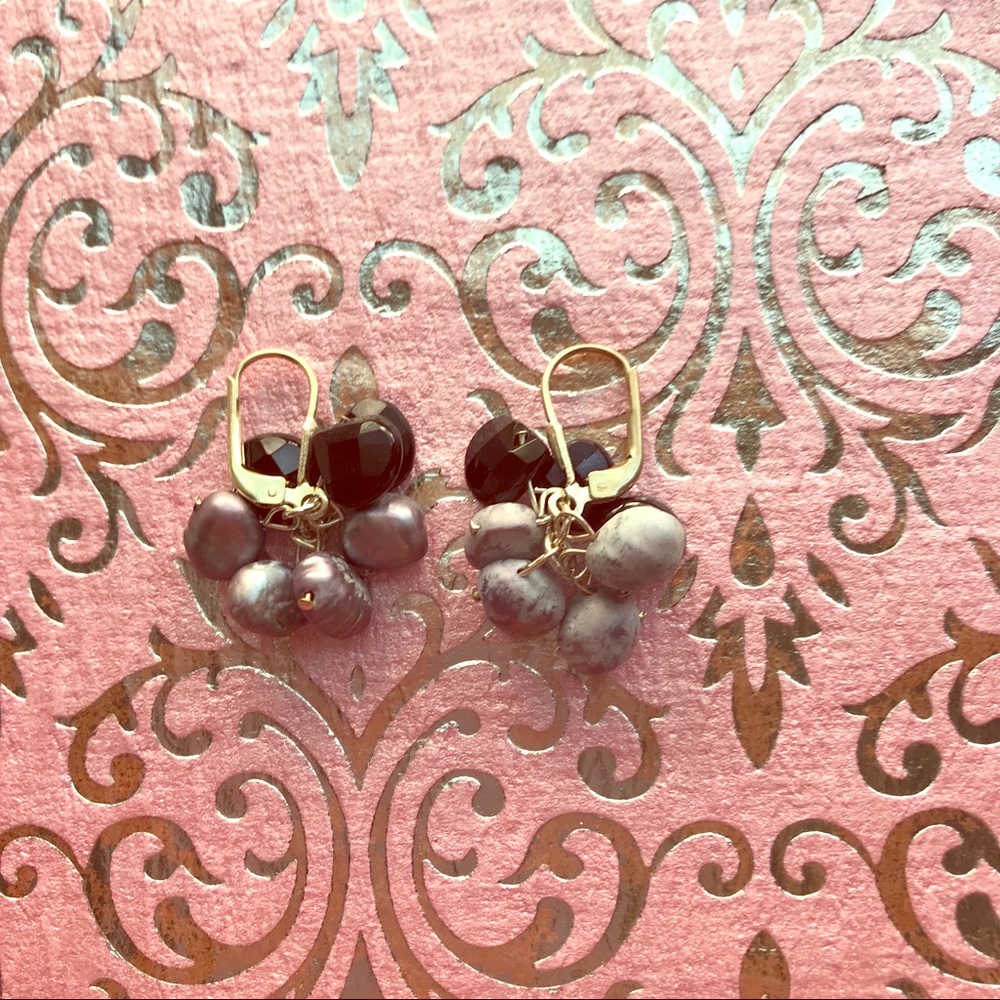 🌸Sterling silver earrings w/ grey and black beads